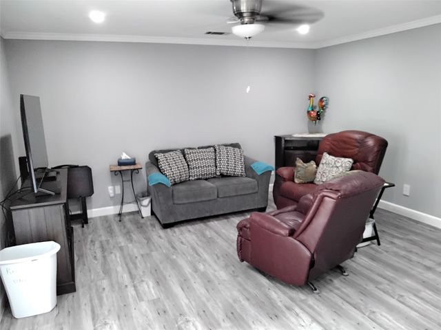 5036 Arbor Glen Road, The Colony, TX 75056