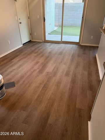 11010 W elm Street, Phoenix, AZ 85037
