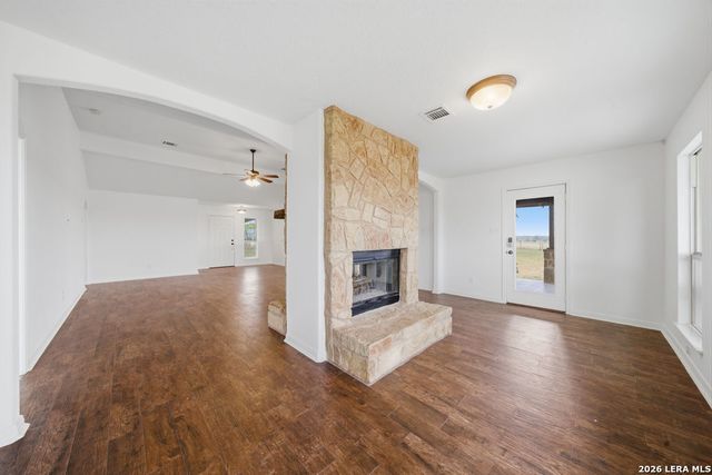 12897 La Vernia Rd, St Hedwig, TX 78152