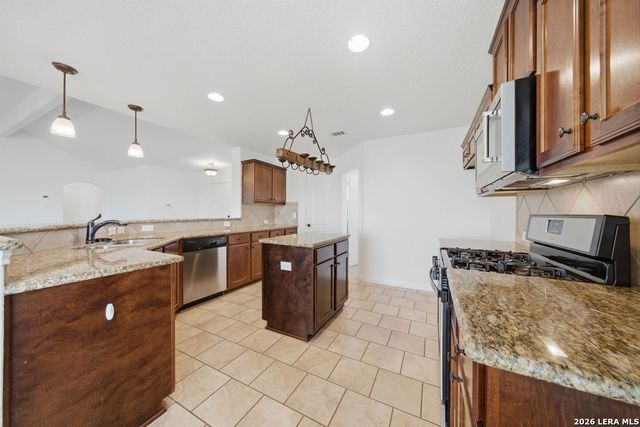 12897 La Vernia Rd, St Hedwig, TX 78152