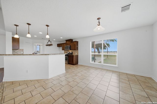 12897 La Vernia Rd, St Hedwig, TX 78152