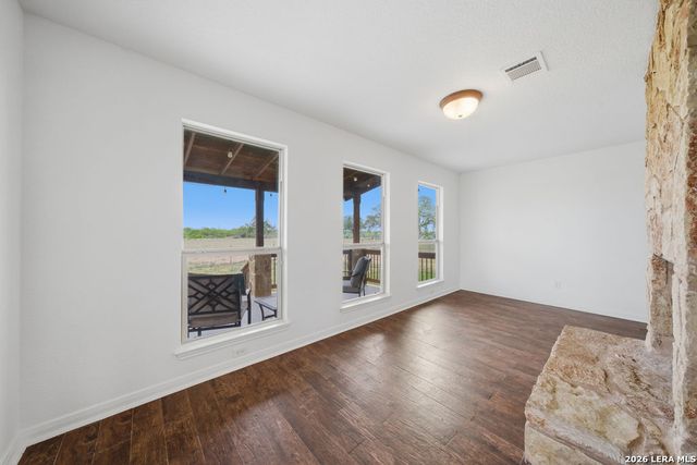 12897 La Vernia Rd, St Hedwig, TX 78152