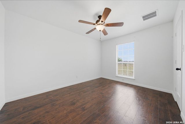 12897 La Vernia Rd, St Hedwig, TX 78152