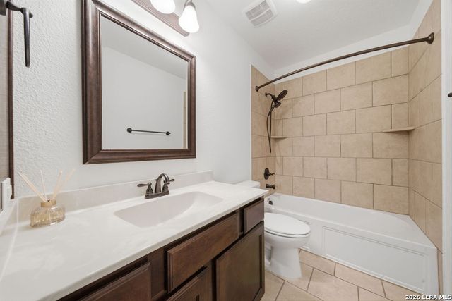 12897 La Vernia Rd, St Hedwig, TX 78152