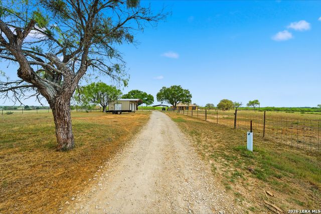 12897 La Vernia Rd, St Hedwig, TX 78152