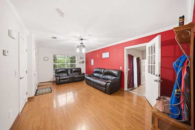 902 Travis Avenue, Alvarado, TX 76009