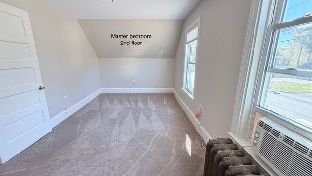 391 Commercial St, Braintree, MA 02184