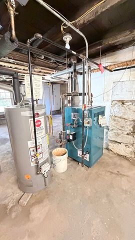 391 Commercial St, Braintree, MA 02184