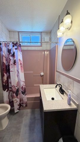391 Commercial St, Braintree, MA 02184