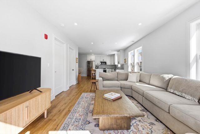 1000 Washington St 205, Dedham, MA 02026