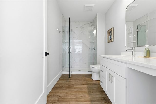 1000 Washington St 205, Dedham, MA 02026