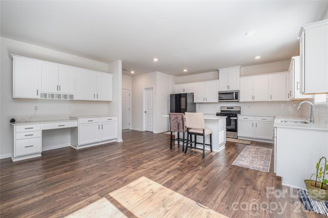 10759 Adair Woods Drive, Davidson, NC 28036