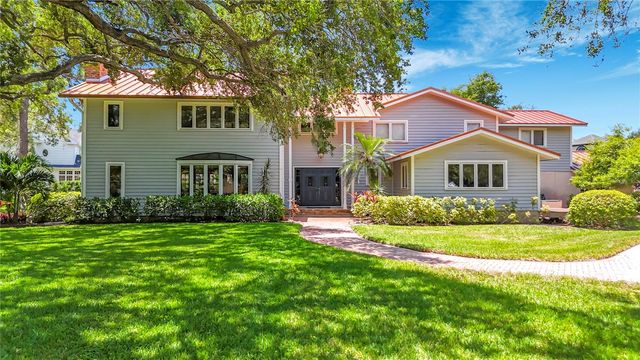 8005 17TH AVENUE W, Bradenton, FL 34209