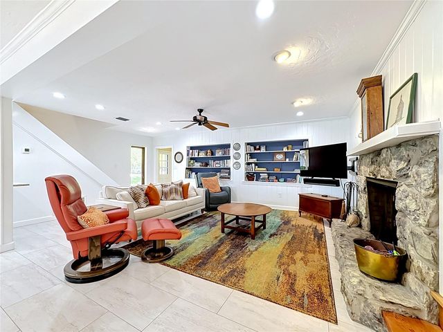 8005 17TH AVENUE W, Bradenton, FL 34209