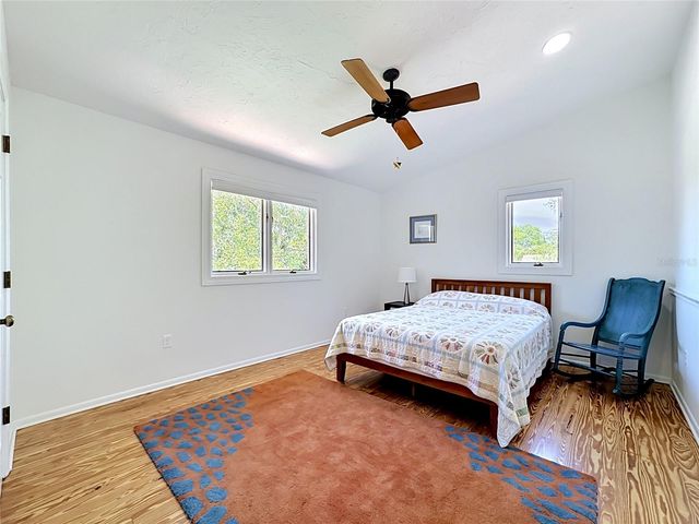 8005 17TH AVENUE W, Bradenton, FL 34209