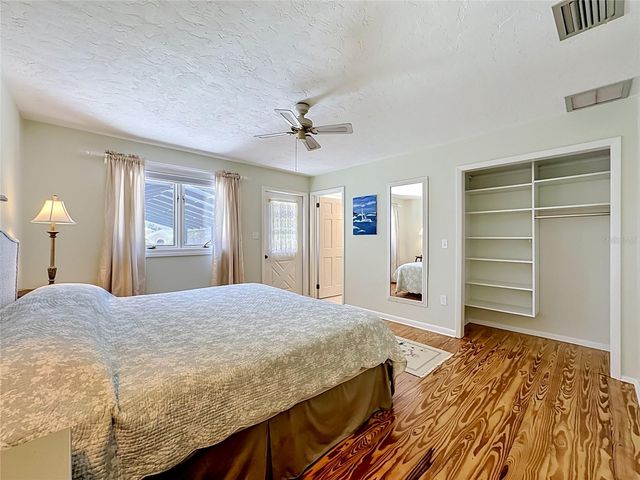 8005 17TH AVENUE W, Bradenton, FL 34209