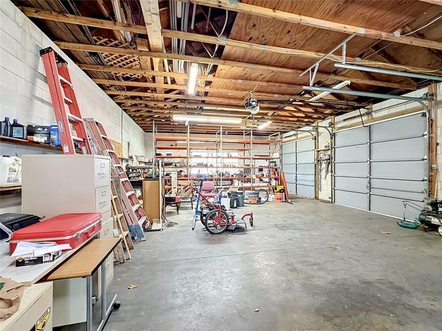 8005 17TH AVENUE W, Bradenton, FL 34209