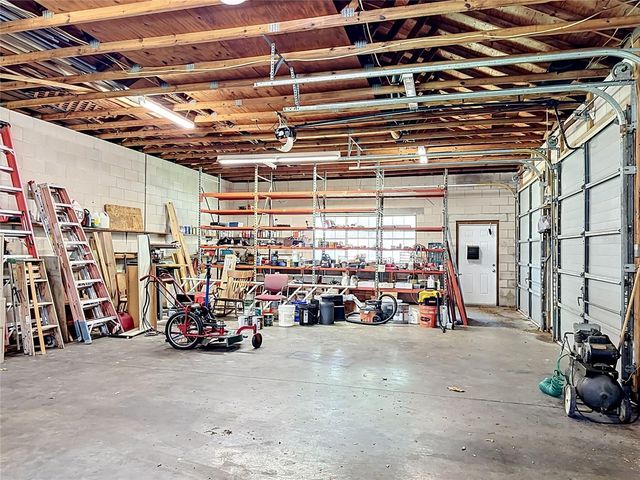 8005 17TH AVENUE W, Bradenton, FL 34209