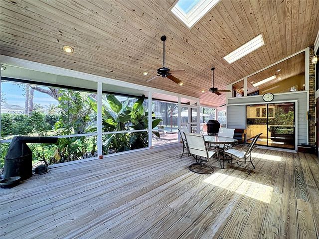 8005 17TH AVENUE W, Bradenton, FL 34209