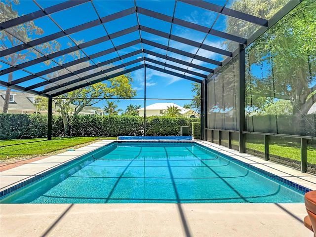 8005 17TH AVENUE W, Bradenton, FL 34209