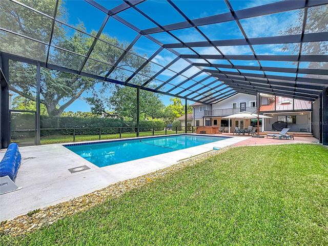 8005 17TH AVENUE W, Bradenton, FL 34209