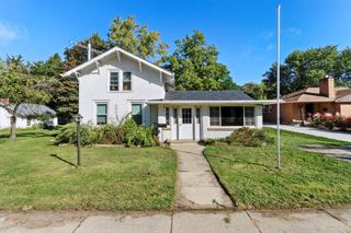 236 W Page STREET, Elkhorn, WI 53121