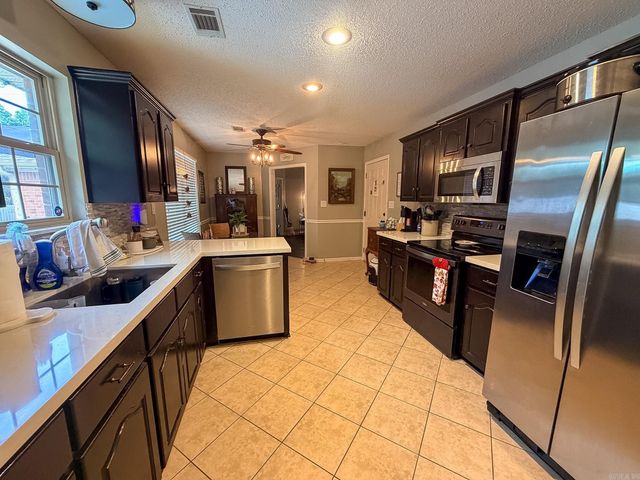 2110 Landover Trail, Conway, AR 72032