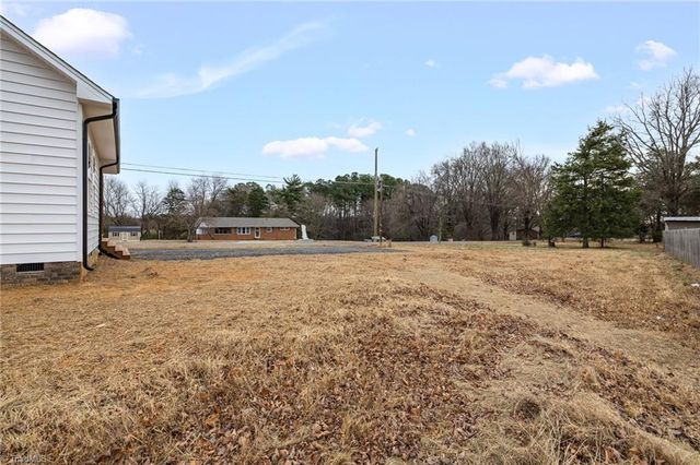 124 Vaden Road, Reidsville, NC 27320