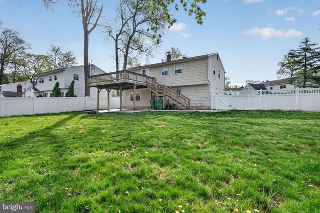 73 GREENVALE, Cherry Hill, NJ 08034