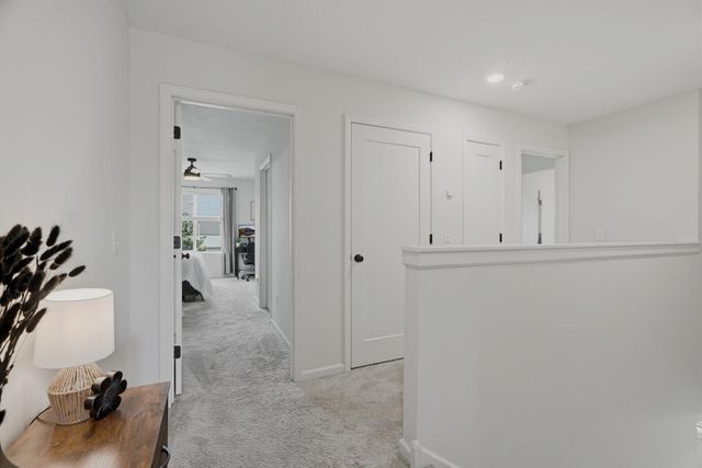 1723 Southpoint Lane, Hudson, WI 54016