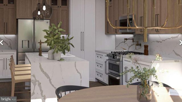 LUTZ RD, Stewartstown, PA 17363