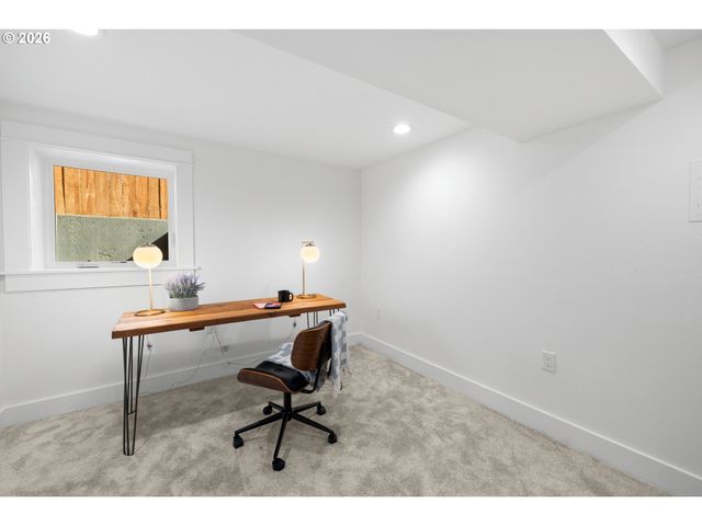 6959 N DENVER Ave, Portland, OR 97217
