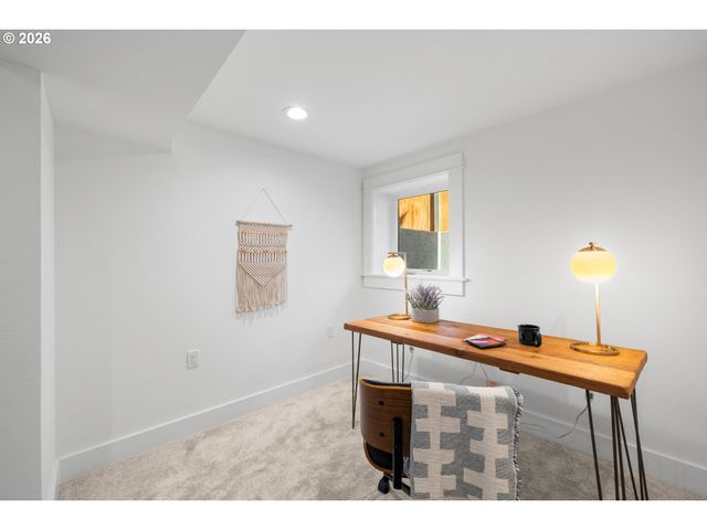 6959 N DENVER Ave, Portland, OR 97217