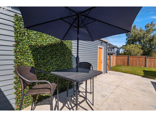 6959 N DENVER Ave, Portland, OR 97217