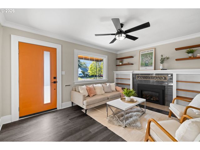 6959 N DENVER Ave, Portland, OR 97217