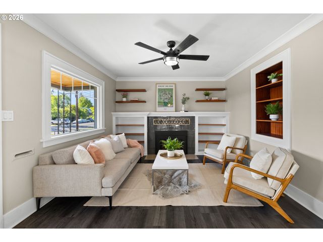 6959 N DENVER Ave, Portland, OR 97217