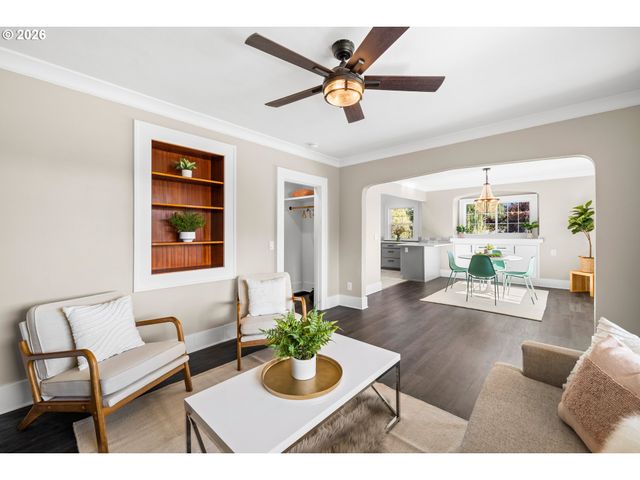 6959 N DENVER Ave, Portland, OR 97217