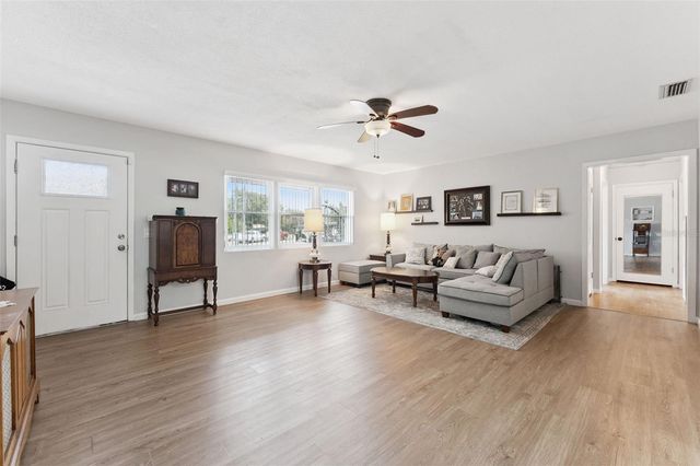 622 HEWETT DRIVE, Orlando, FL 32807