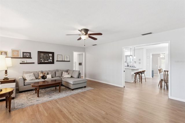 622 HEWETT DRIVE, Orlando, FL 32807