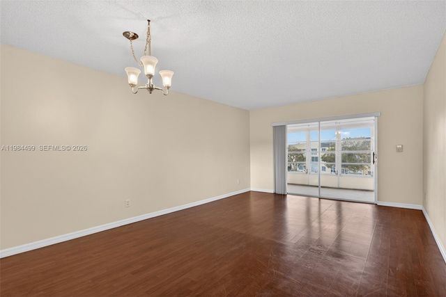 6070 NW 64th Ave 308, Tamarac, FL 33319