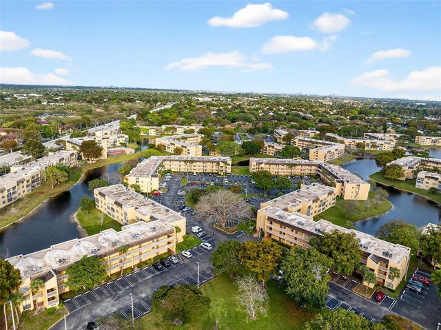 6070 NW 64th Ave 308, Tamarac, FL 33319