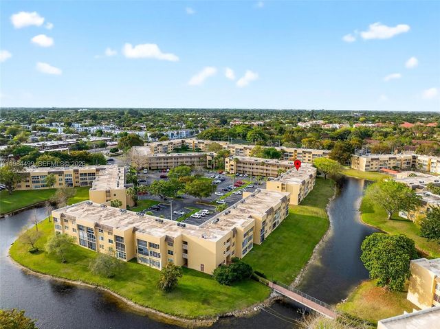 6070 NW 64th Ave 308, Tamarac, FL 33319