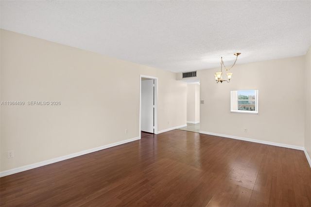 6070 NW 64th Ave 308, Tamarac, FL 33319