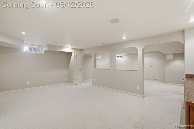 830 Hemingway Road, Lake Orion, MI 48362