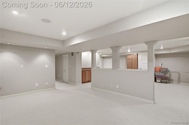 830 Hemingway Road, Lake Orion, MI 48362