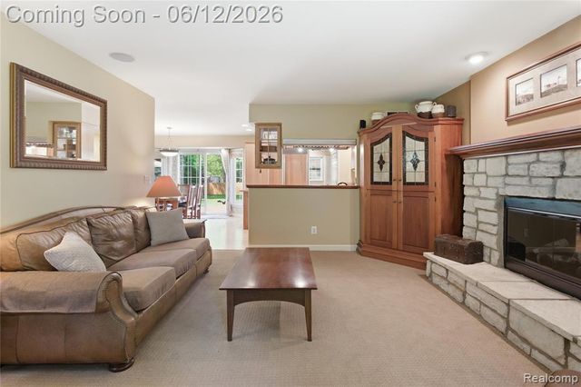 830 Hemingway Road, Lake Orion, MI 48362