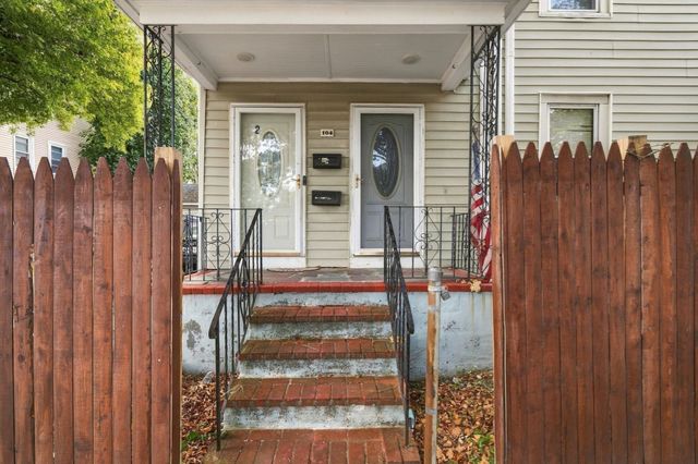 104 Waterhill St, Lynn, MA 01905