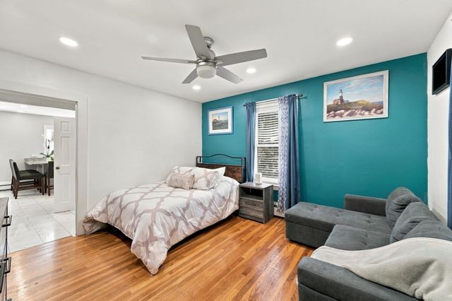 104 Waterhill St, Lynn, MA 01905