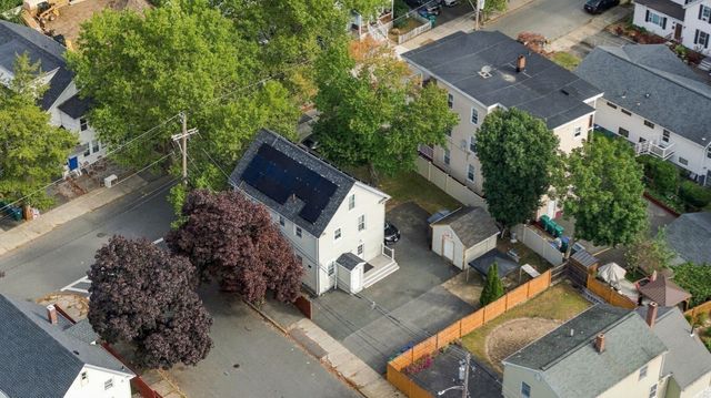 104 Waterhill St, Lynn, MA 01905