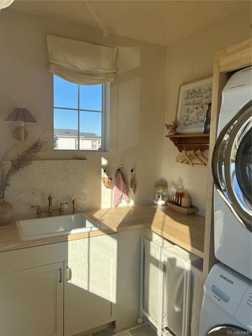 8205 E Prairie Meadow Drive, Denver, CO 80238